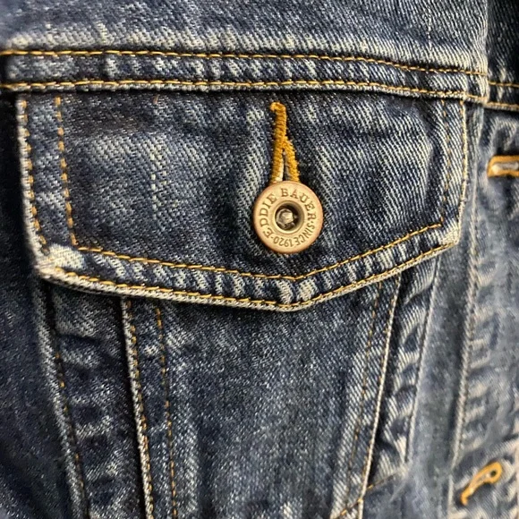 Vintage classic denim jacket - Picture 2 of 5